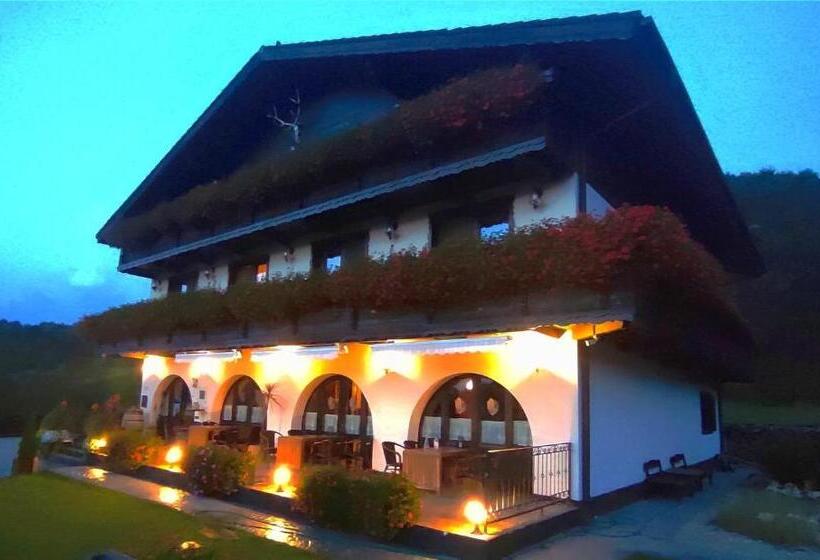 ペンション Villa Siana