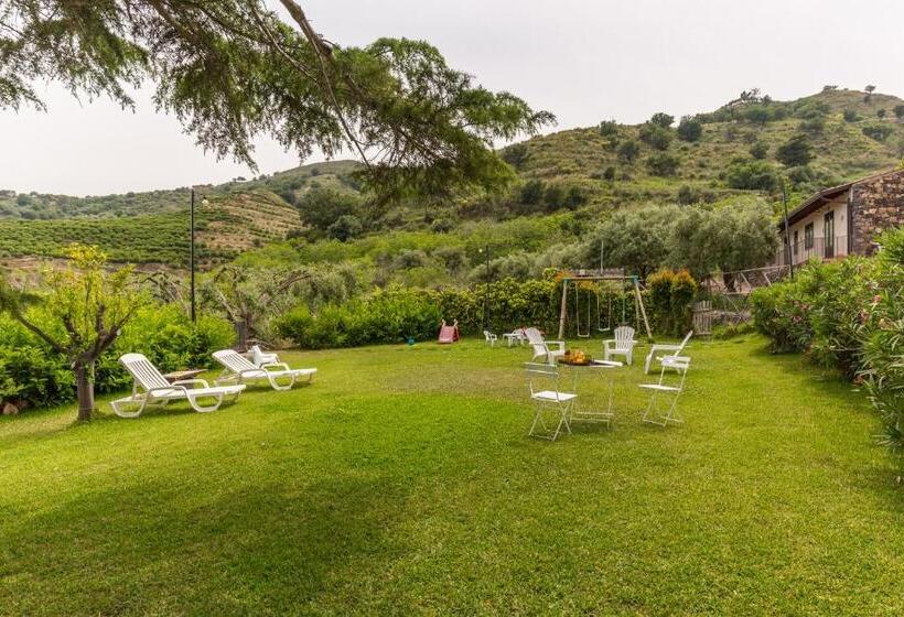 فندق Fondo Cipollate