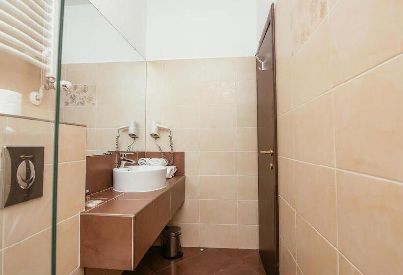 پانسیون C Guest House