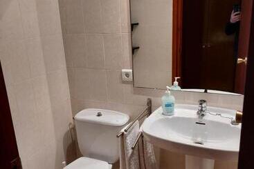 پانسیون Hostal Tivissa