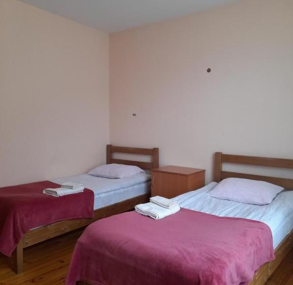 پانسیون Kera Guest House