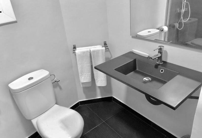 پانسیون Sitges Eleven