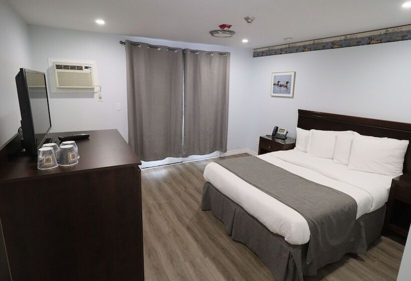 Общежитие Algonquin Lakeside Inn