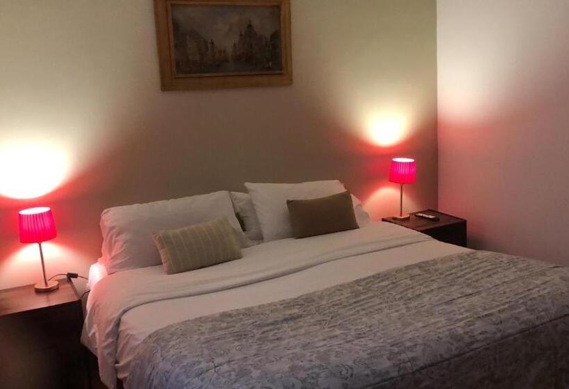 Общежитие La Petite Maison San Isidro