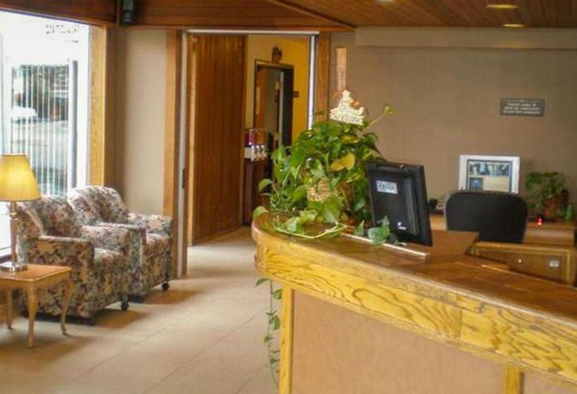 هاستل The La Grande Inn