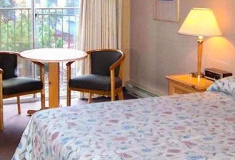 هاستل The La Grande Inn