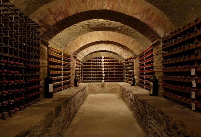 هتل Fattoria Pogni