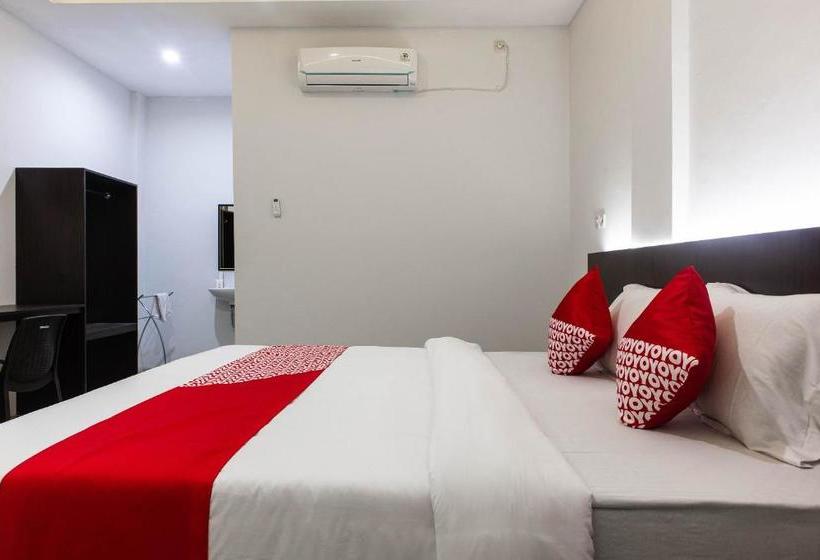 هتل Oyo 1359 Evergreen Residence