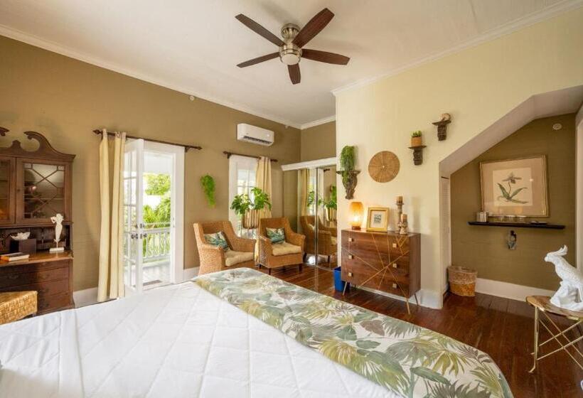 فندق The Mermaid & The Alligator