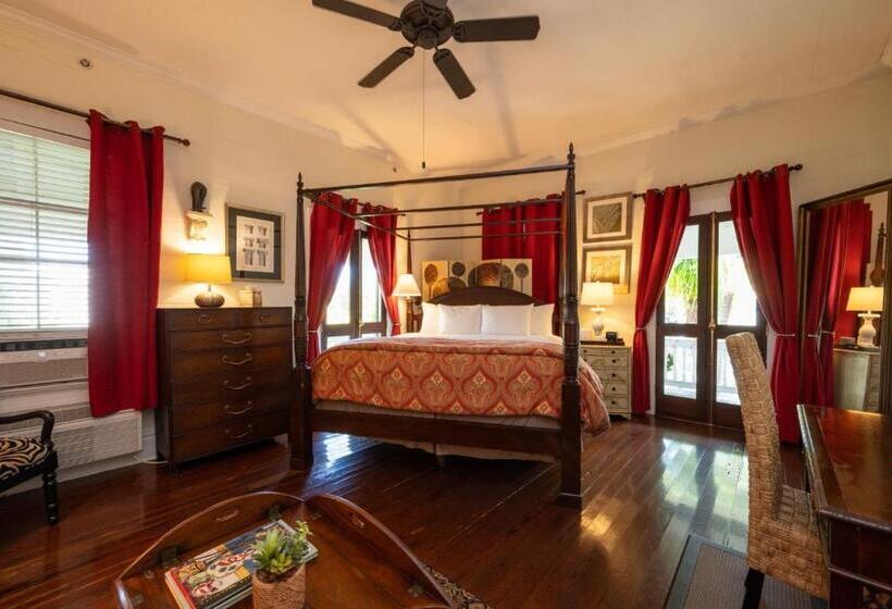 فندق The Mermaid & The Alligator