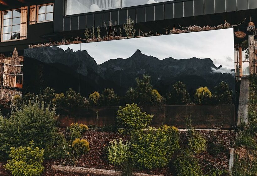 Jufenalm Boho Hotel & Restaurant