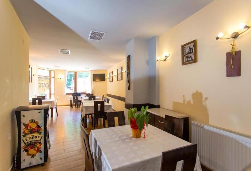 ペンション Hera Guest House