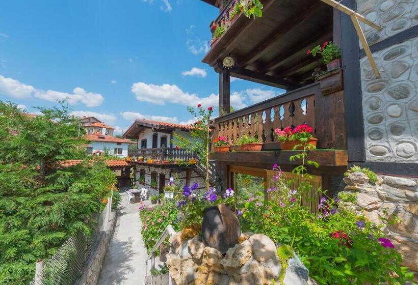 پانسیون Oasis Guest House
