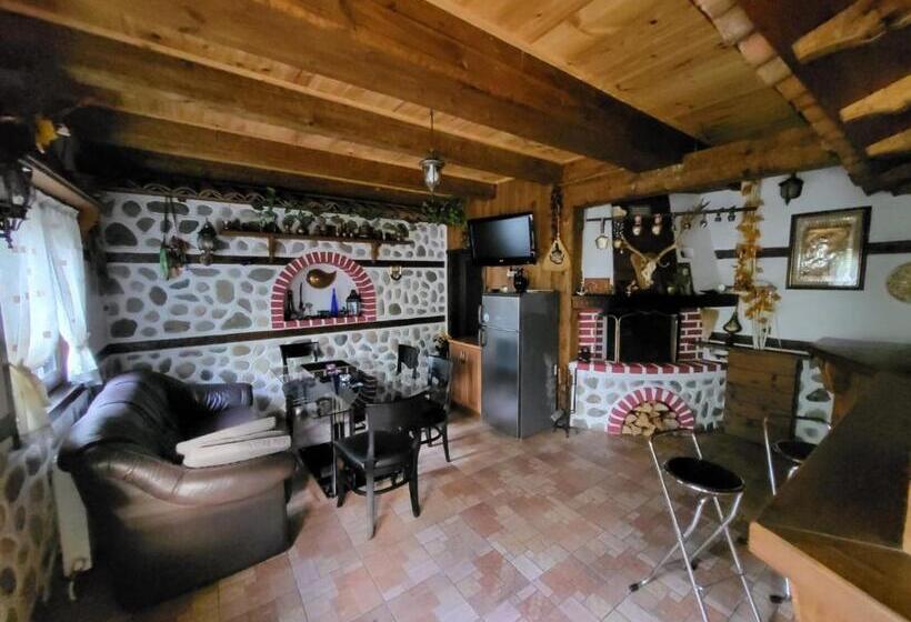 پانسیون Oasis Guest House