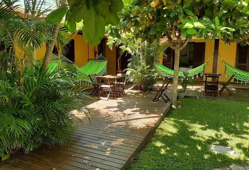 پانسیون Pousada Palhocinha Garopaba