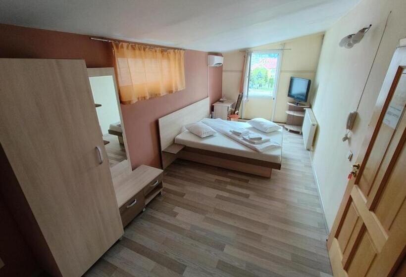 Pension Saphir