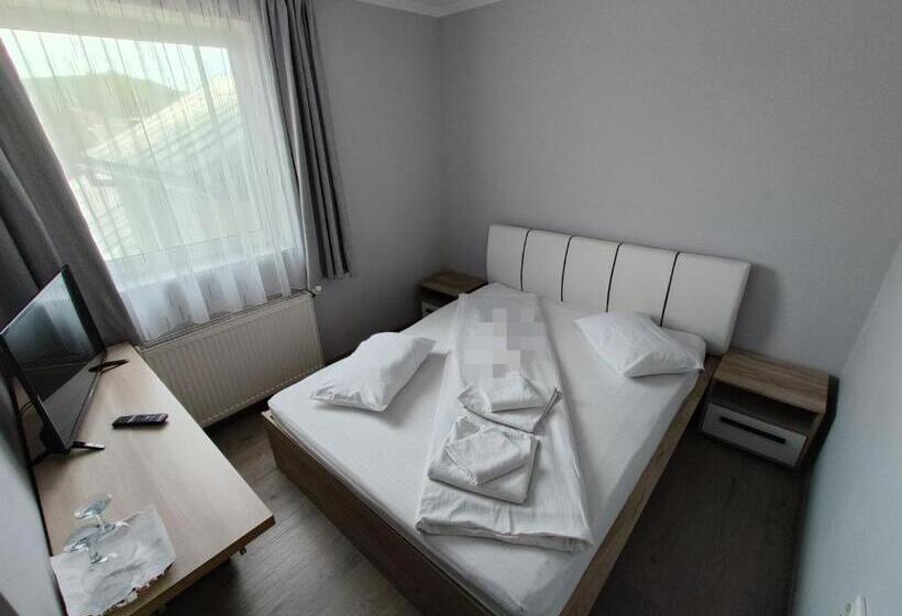 Pension Saphir