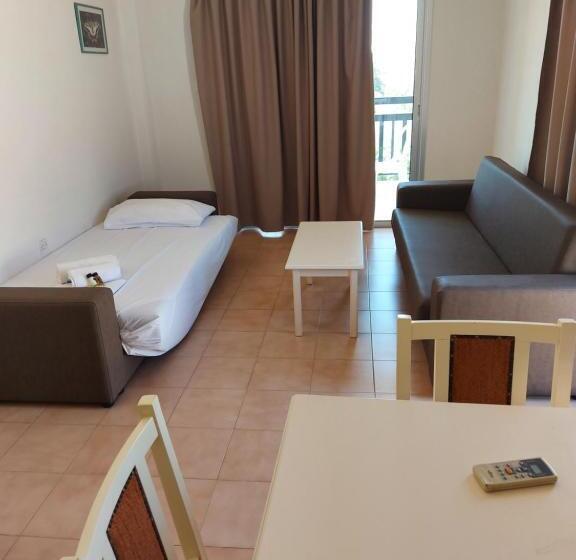 Seagull Hotel Apartments