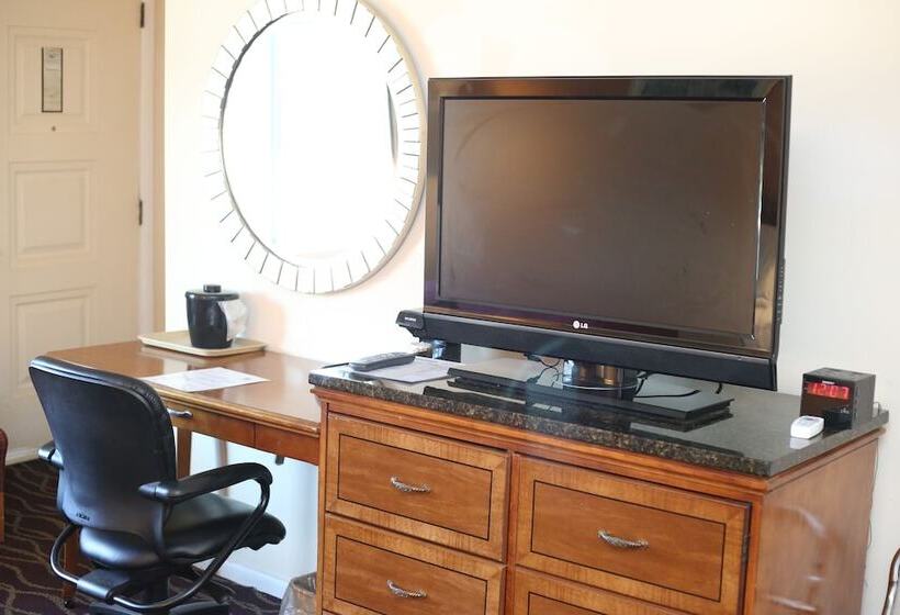 Cozy Corner Motel