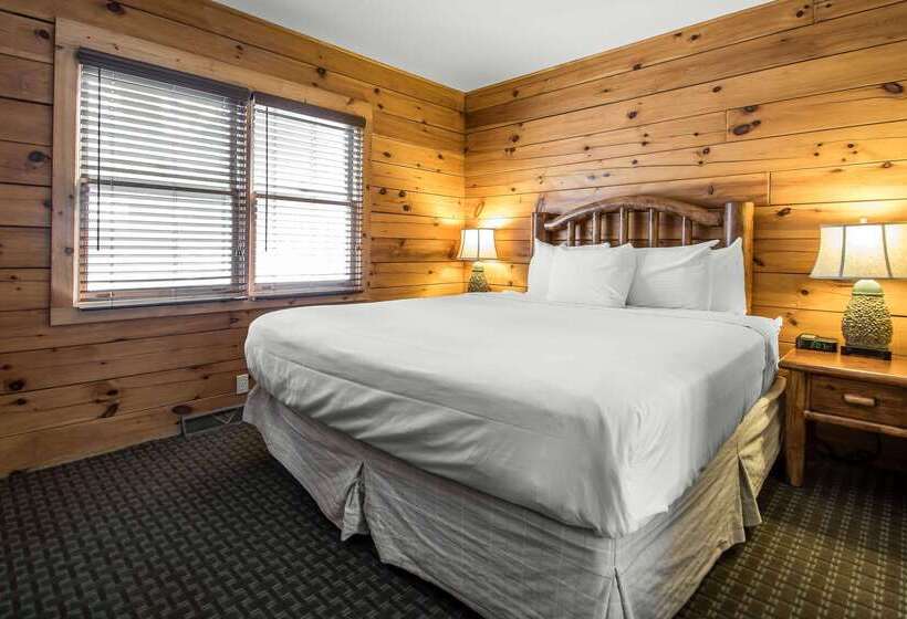 هتل Bluegreen Christmas Mountain Village, An Ascend Resort
