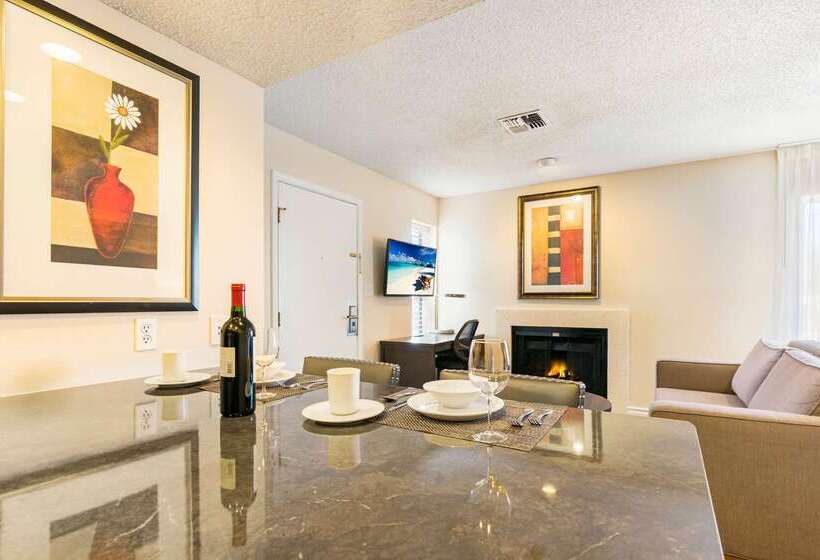 هتل Chase Suite  El Paso