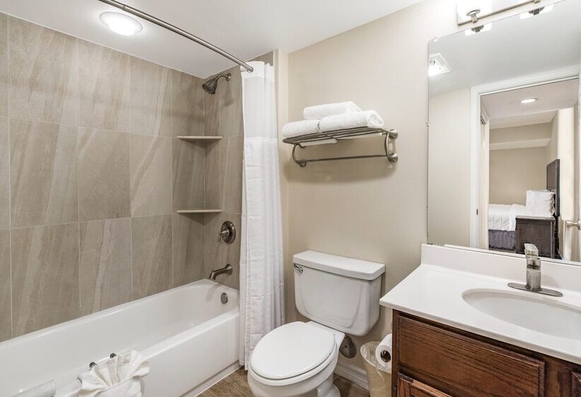 هتل Chase Suite  El Paso