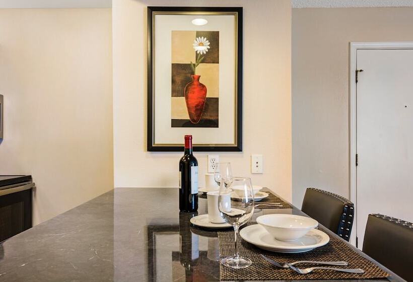 هتل Chase Suite  El Paso