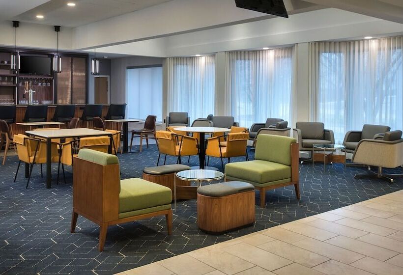هتل Courtyard By Marriott Baltimore Hunt Valley