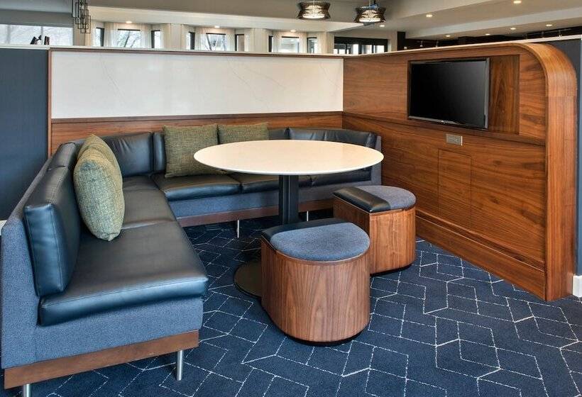 هتل Courtyard By Marriott Baltimore Hunt Valley