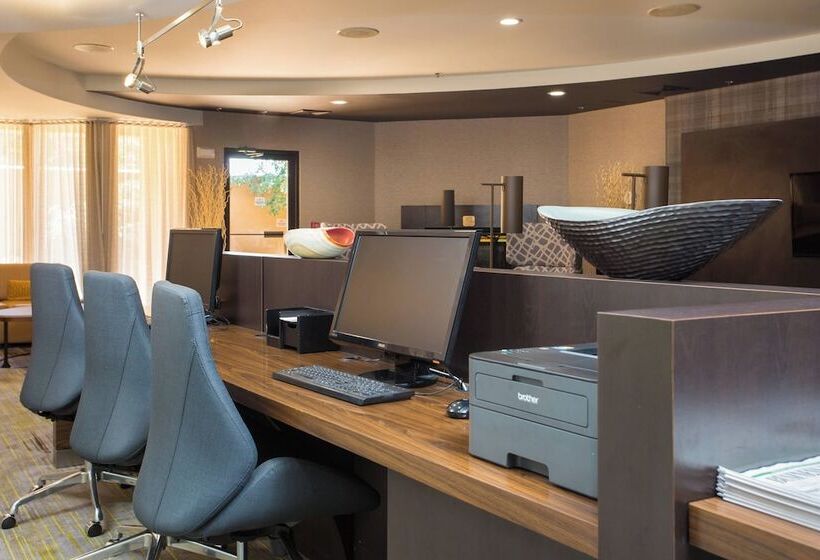 酒店 Courtyard By Marriott Boston Westborough