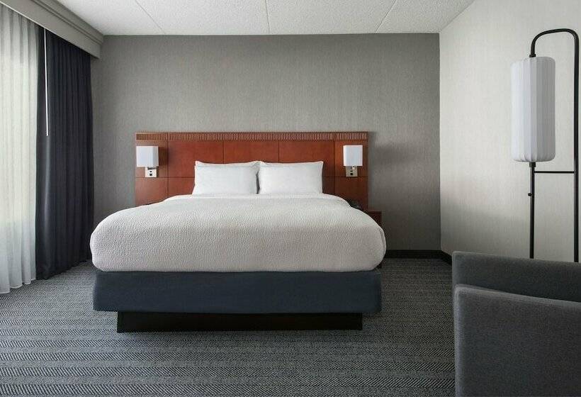 هتل Courtyard By Marriott Baltimore Hunt Valley