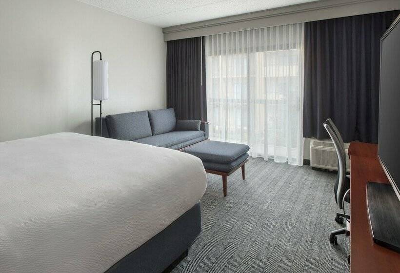 هتل Courtyard By Marriott Baltimore Hunt Valley