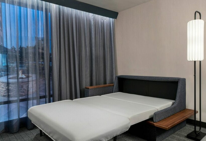 هتل Courtyard By Marriott Baltimore Hunt Valley