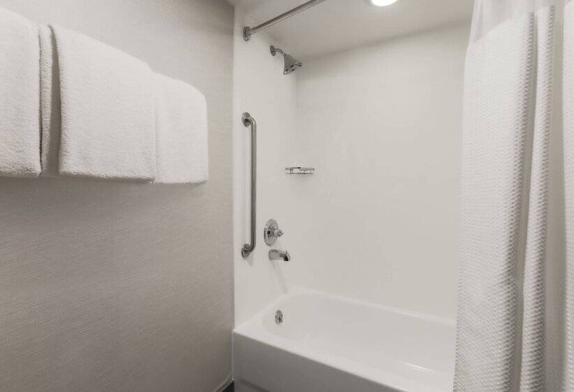 هتل Courtyard By Marriott Boulder Broomfield