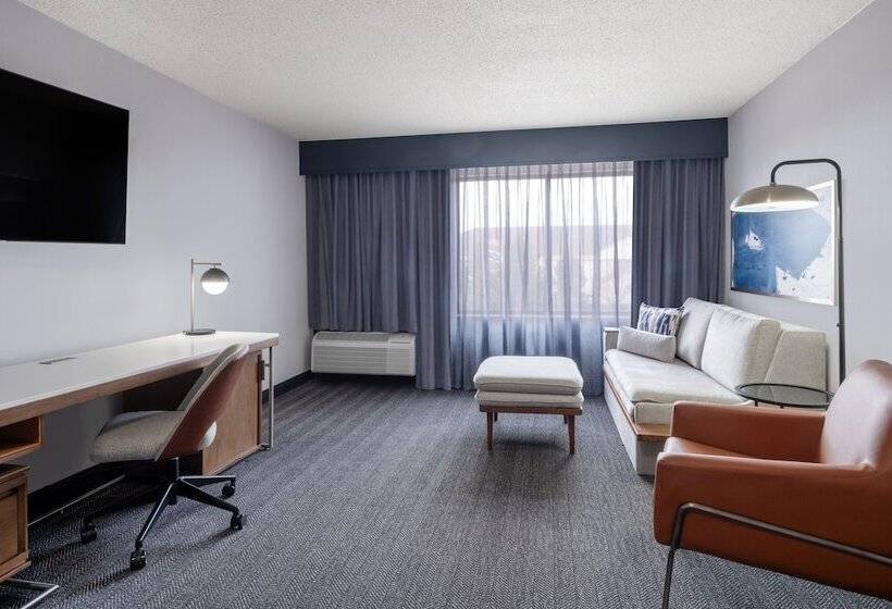 هتل Courtyard By Marriott Boulder Broomfield