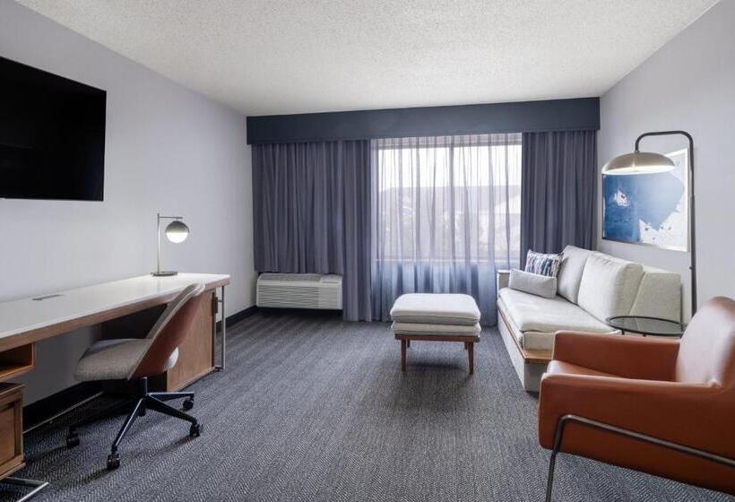 هتل Courtyard By Marriott Boulder Broomfield