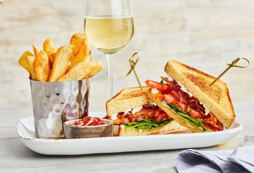 호텔 Courtyard By Marriott Cleveland Westlake