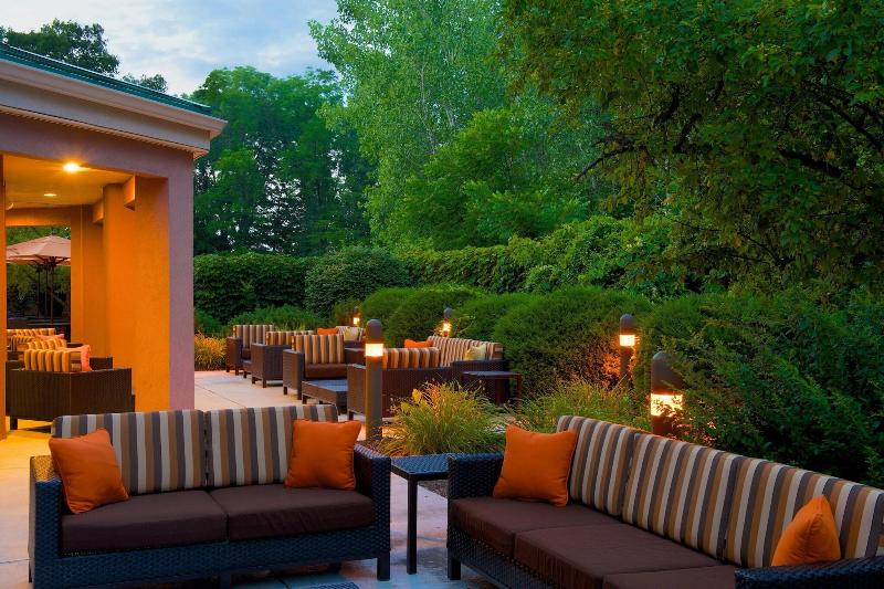 فندق Country Inn & Suites By Radisson, Columbus Edinburgh