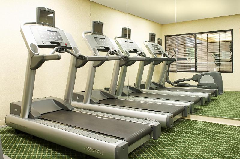 فندق Country Inn & Suites By Radisson, Columbus Edinburgh
