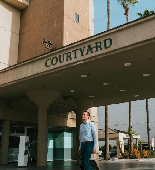 هتل Courtyard By Marriott Los Angeles Lax/century Boulevard