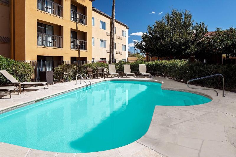 هتل Courtyard By Marriott Tucson Williams Centre