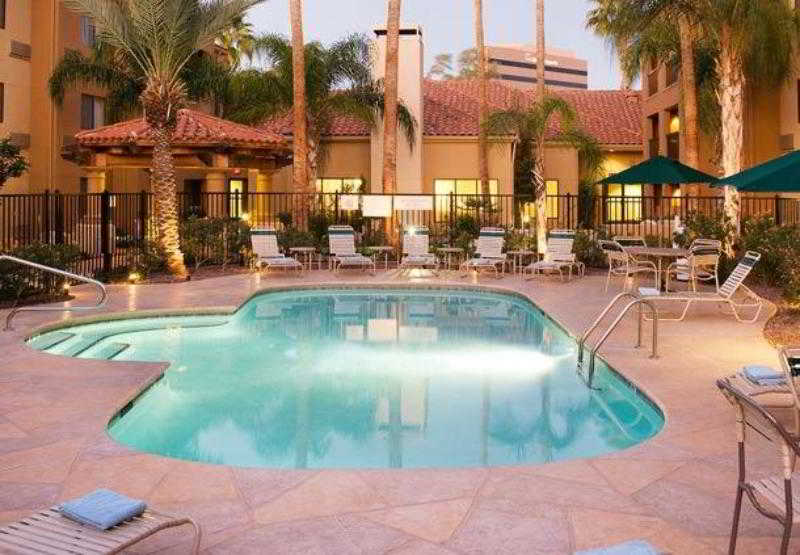 هتل Courtyard By Marriott Tucson Williams Centre