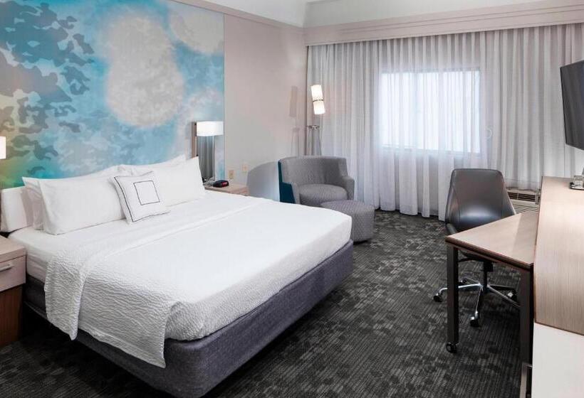 هتل Courtyard Tuscaloosa