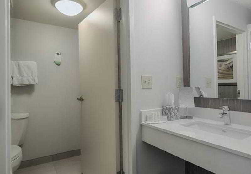 هتل Courtyard By Marriott Dallas Dfw Airport North/irving