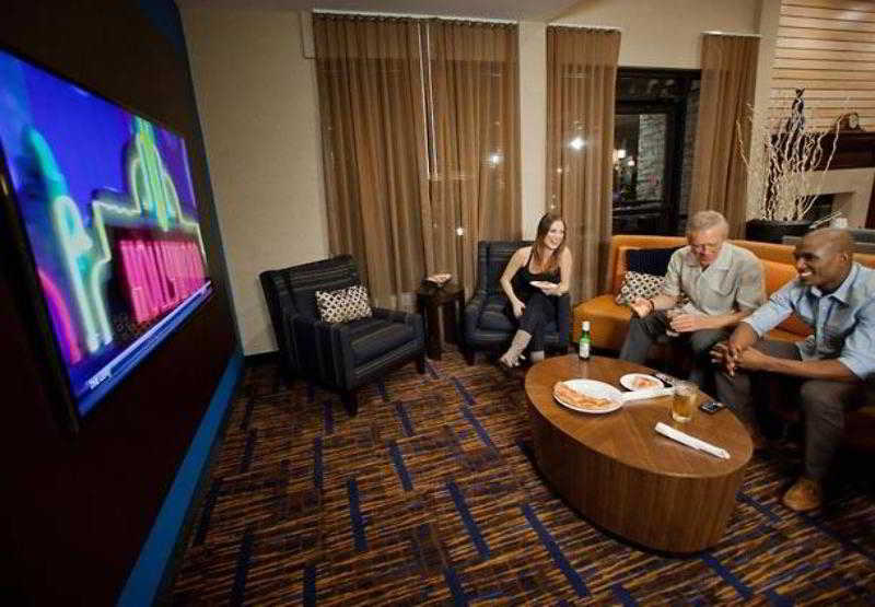 هتل Courtyard By Marriott Dallas Dfw Airport North/irving