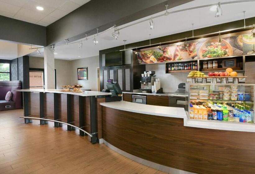 هتل Courtyard By Marriott Dallas Dfw Airport North/irving