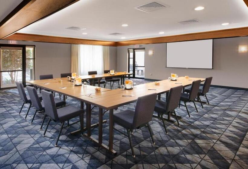 هتل Courtyard By Marriott Dallas Plano In Legacy Park