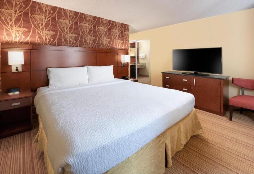 هتل Courtyard By Marriott Dallas Plano In Legacy Park