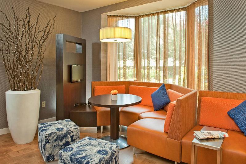 فندق Courtyard By Marriott Frederick