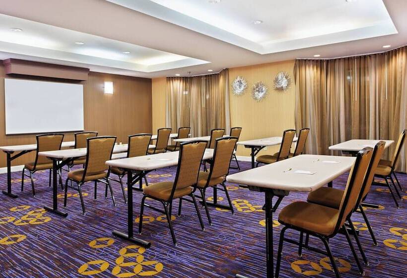 هتل Courtyard By Marriott Gainesville Fl